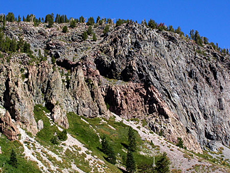 4_thehillside